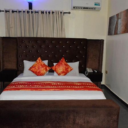 Esporta Suites Lekki Lagos Esterno foto