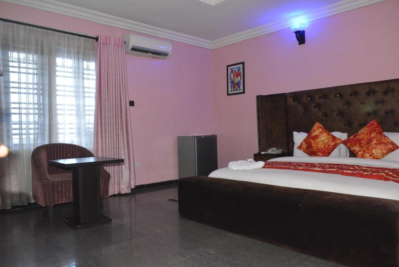 Esporta Suites Lekki Lagos Esterno foto